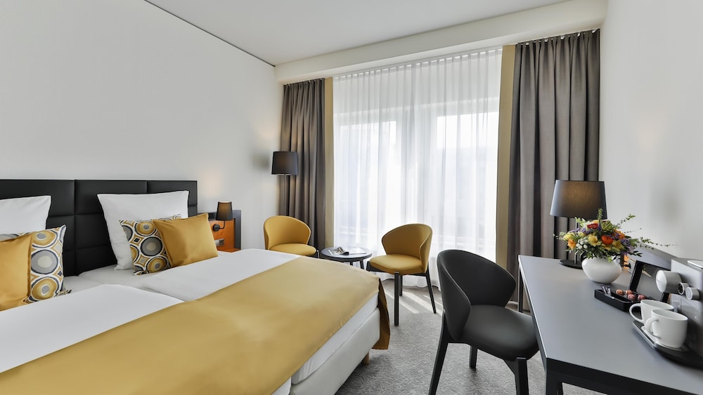 Dorint Hotel Dresden 8/50