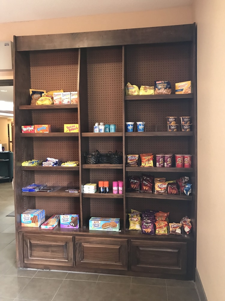 Staybridge Suites Columbia Hwy 63 I 70 7/50