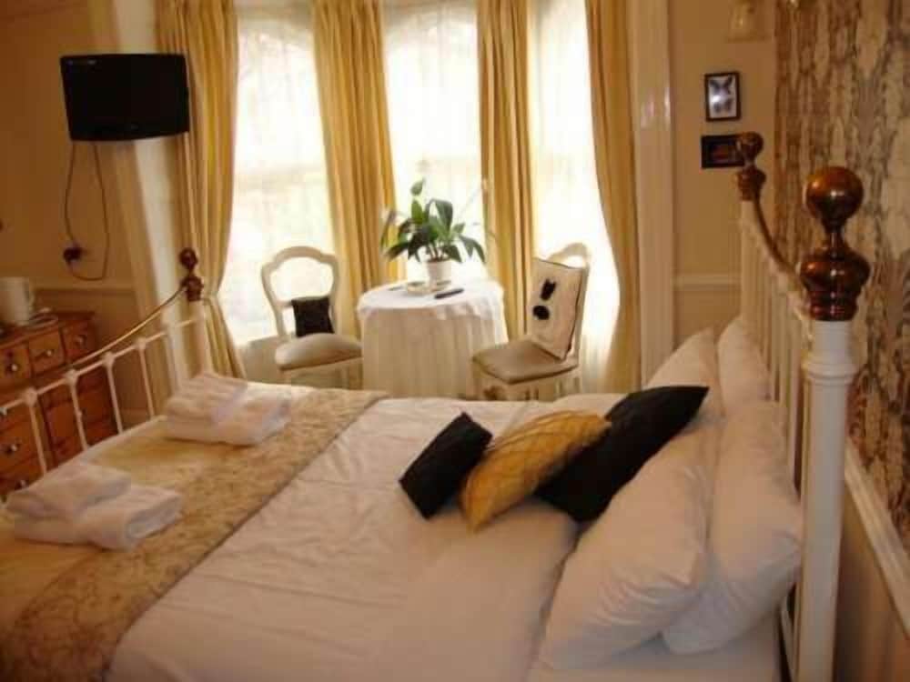 No9 Guest House 17/37