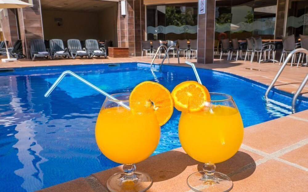 Tossa Beach Center 27/36