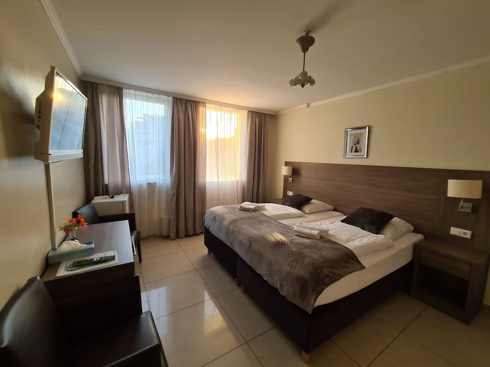 Cara Vita Hotel 20/62