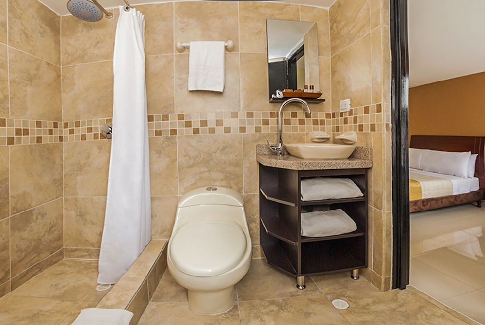Hotel Ayenda Gran Marquez 1014 44/50