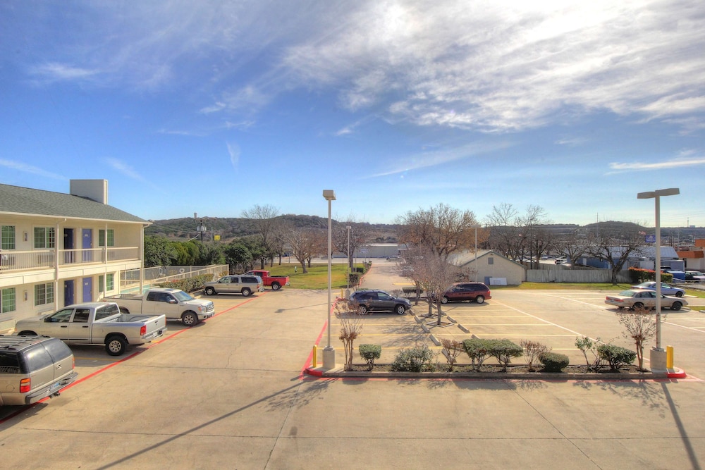Motel6 Kerrville, TX 33/42