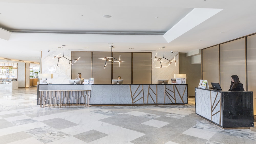 Holiday Inn & Suites Rayong City Centre 7/77