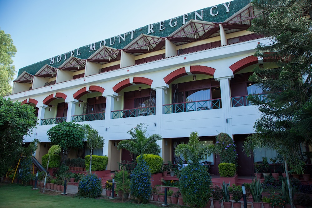 Hotel Mount Regency photo5