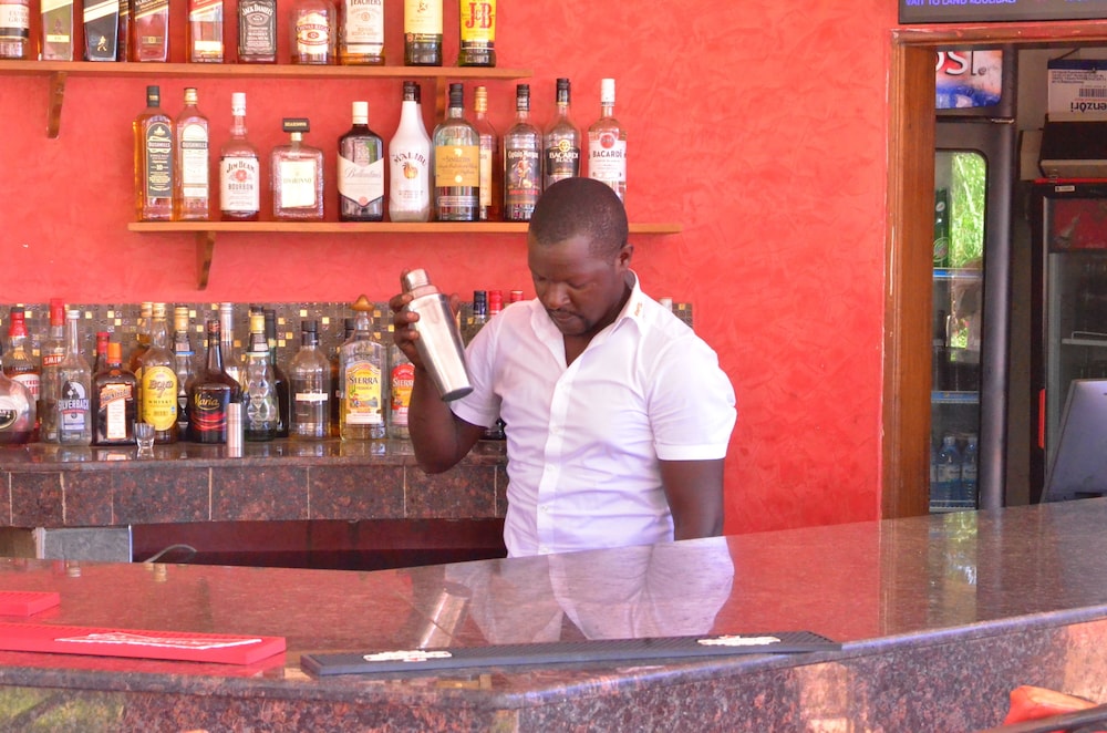 Nile Village Hotel 12/40