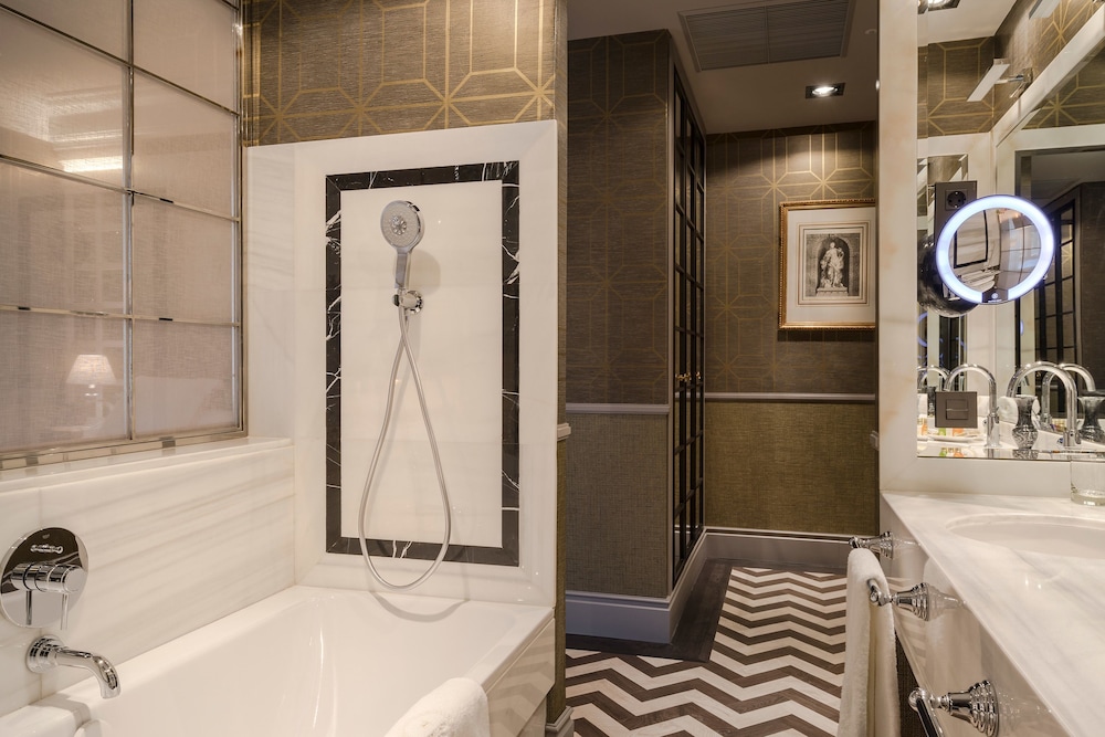 Heritage Madrid Hotel photo3