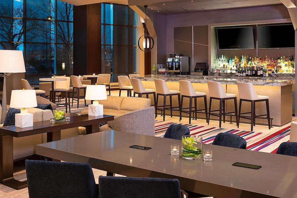The Westin Edina Galleria 37/49
