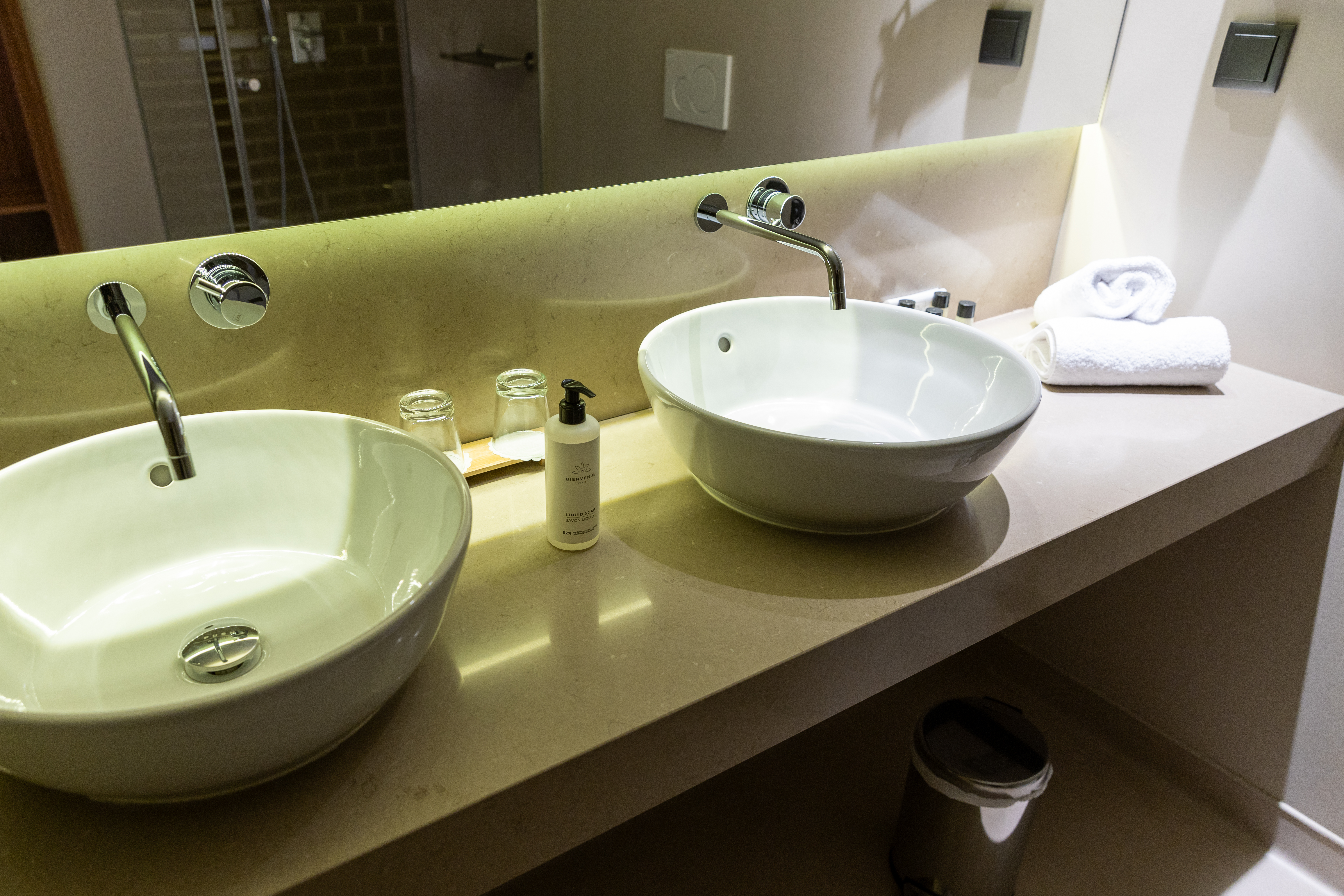 Avenida Boutique Hotel 50/50