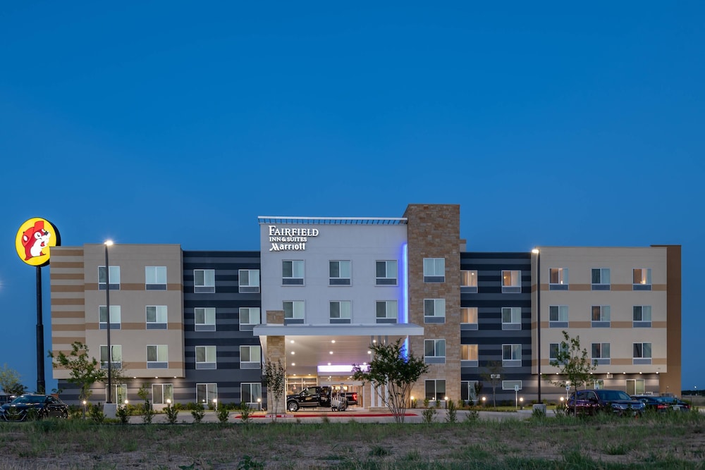 Fairfield Inn & Suites by Marriott Terrell 3/39