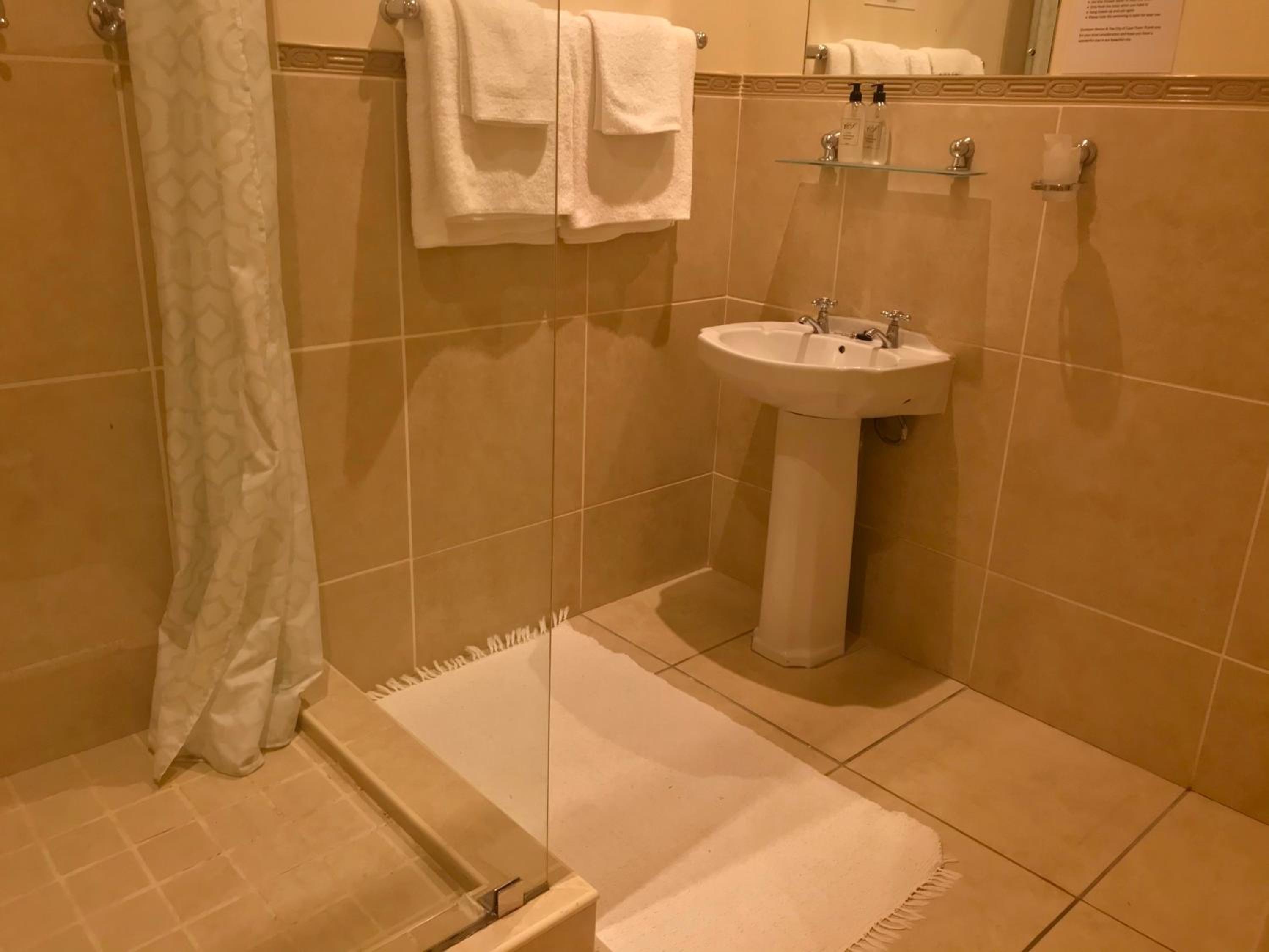 غرفة قياسية بسرير مزدوج، Sundown Manor Guest House 4/5