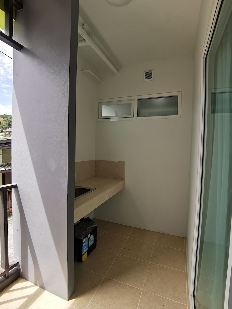Shyne Place 51/51