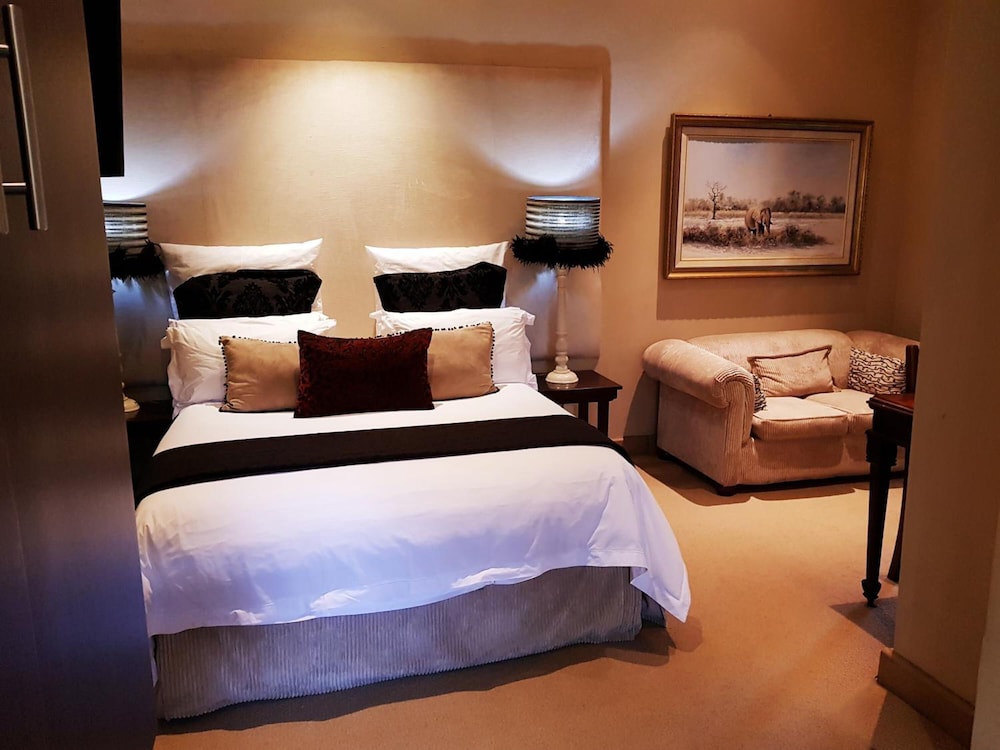 Cowrie Cove Guest House 13/50