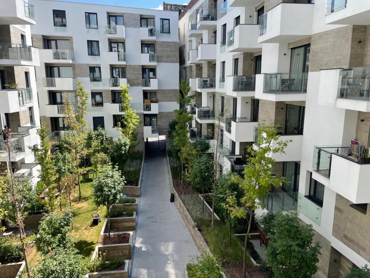 Elisabeth Downtown Apartments by FirstHost 42/50