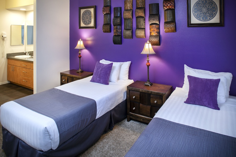 Meridian CondoResorts 16/75
