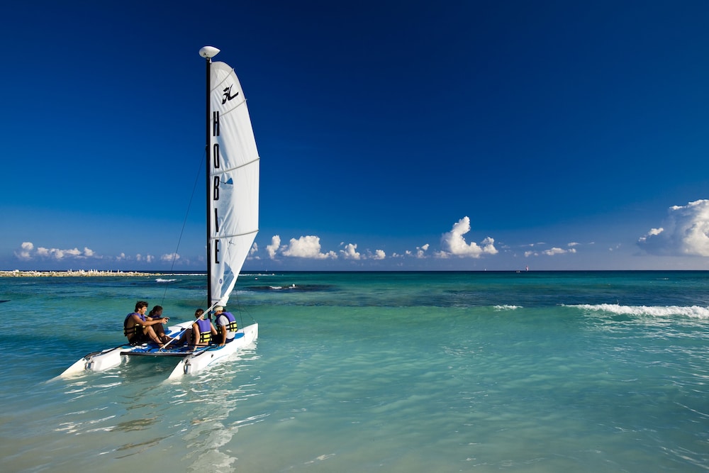 Catalonia Yucatan Beach 37/45