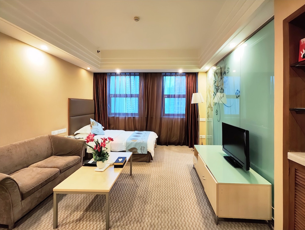Milky Way Hotel Chongqing 37/56