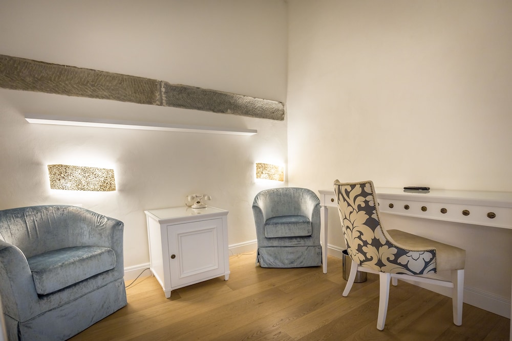 Hotel Alessandra 38/50