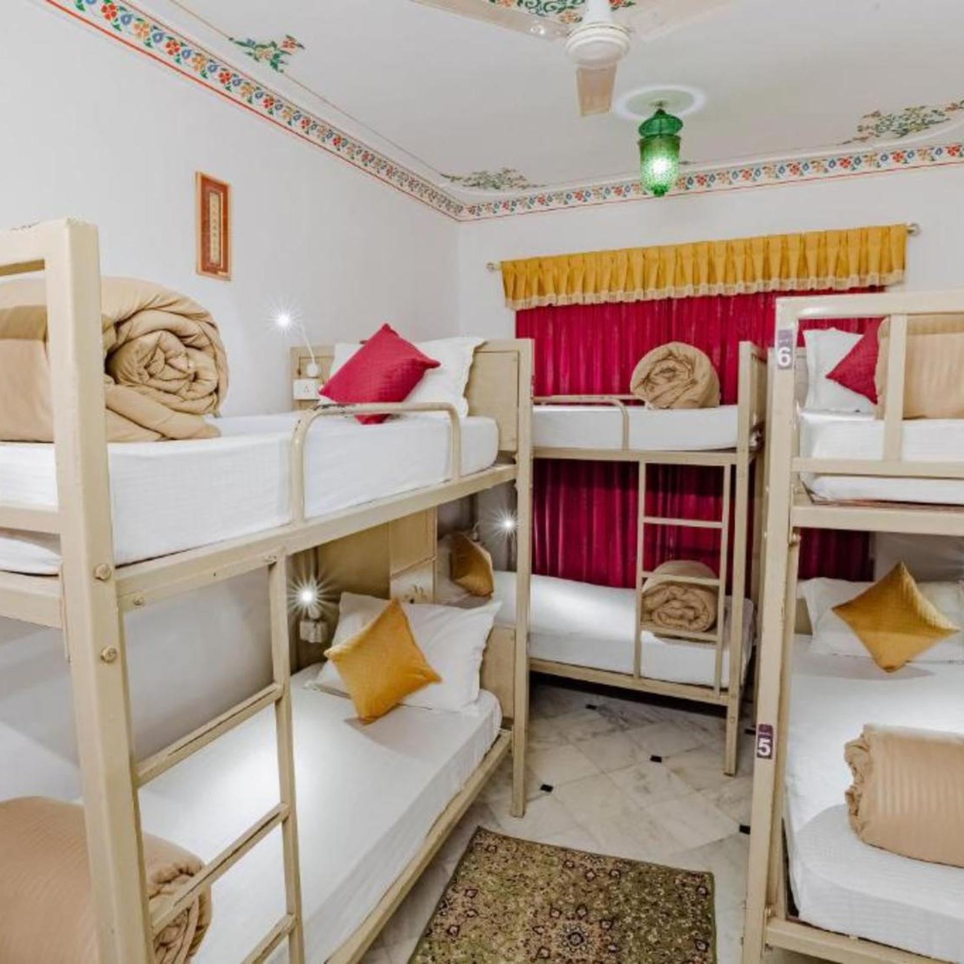Mixed Dorm, 6 Beds