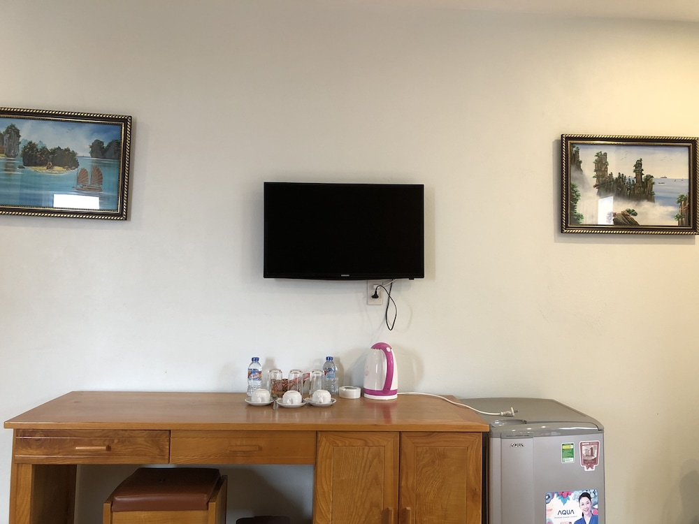 Chu Long Hotel 38/49