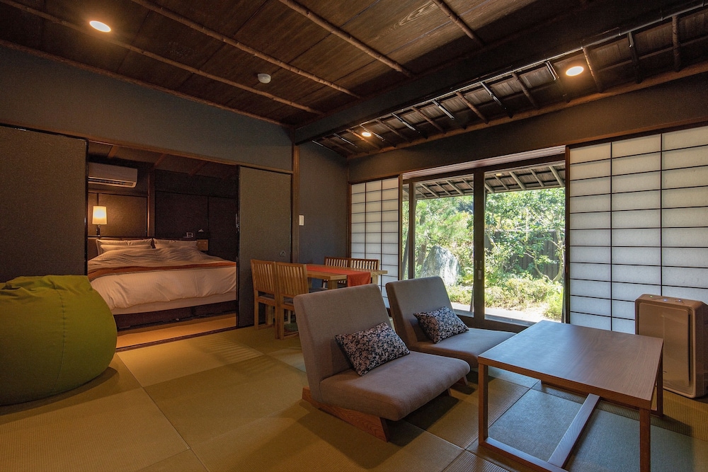 Izunagaoka Onsen Villa Garden Ishinoya 26/46