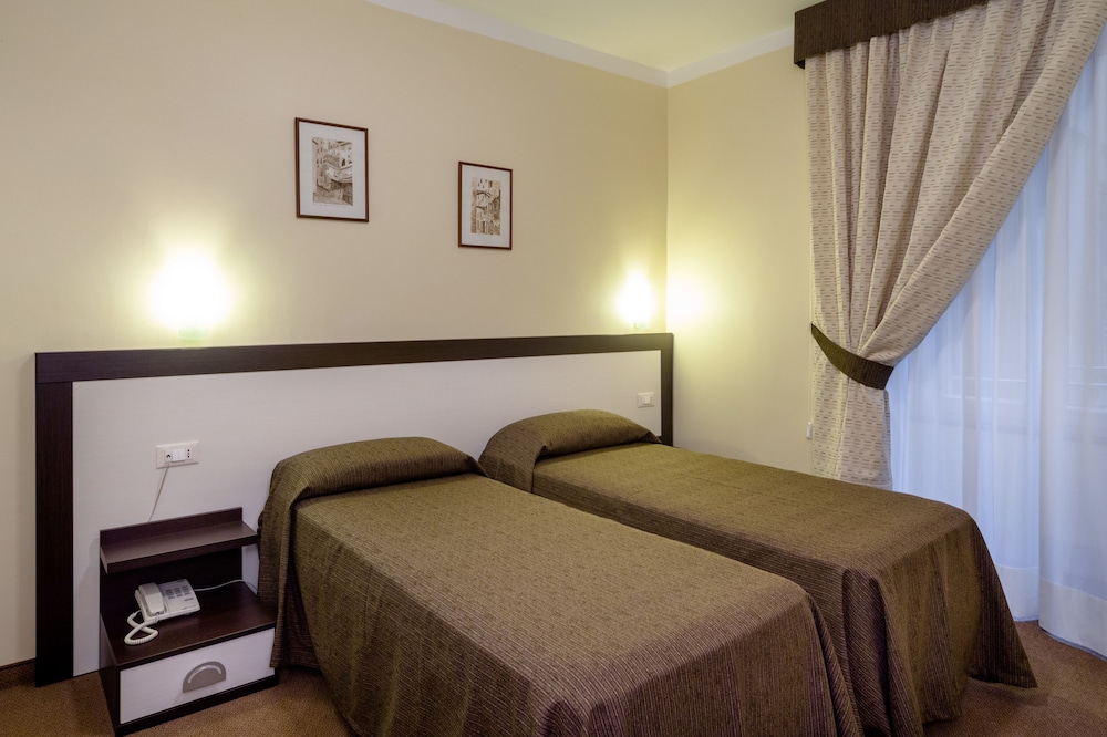Hotel Boccascena 24/71