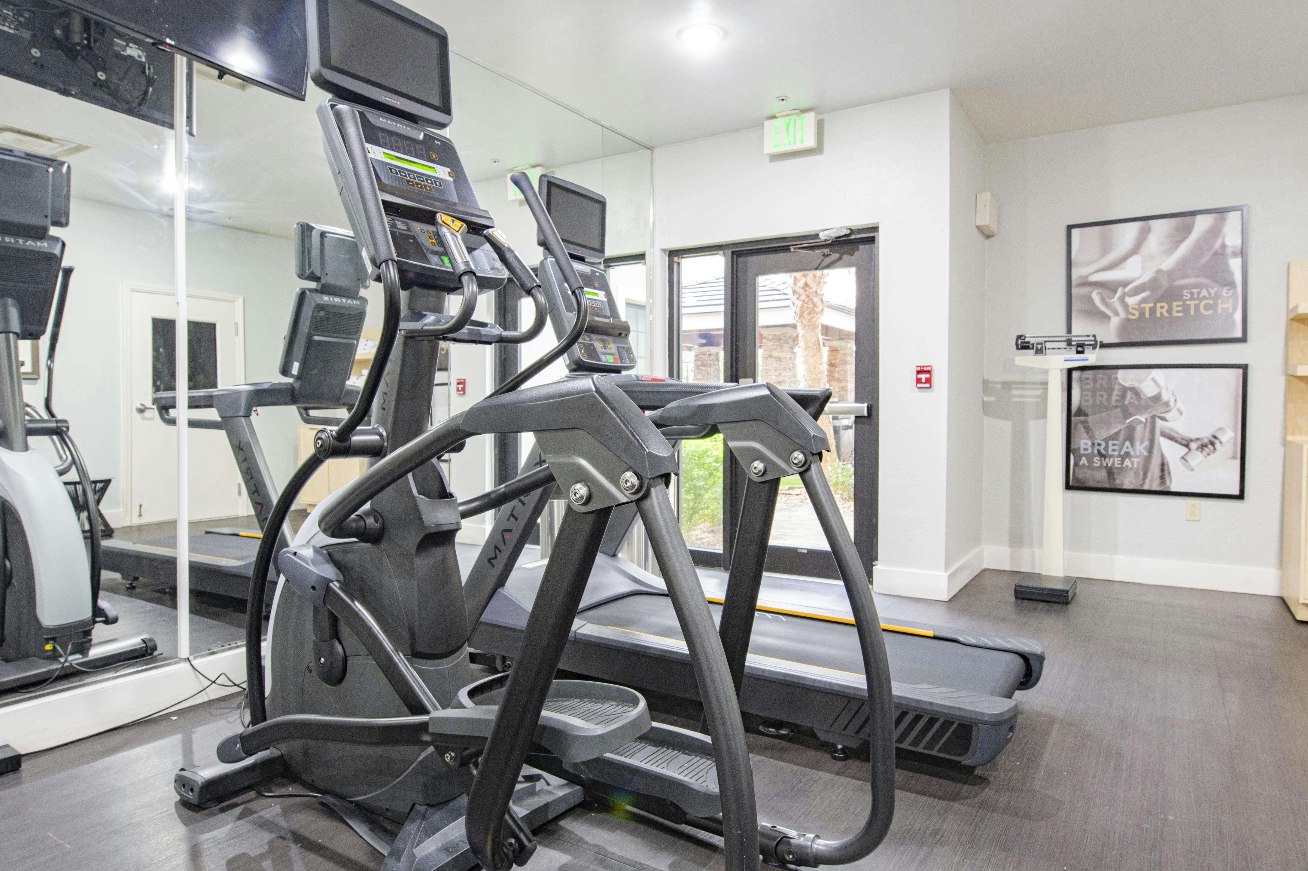 Staybridge Suites Lafayette Airport 19/63