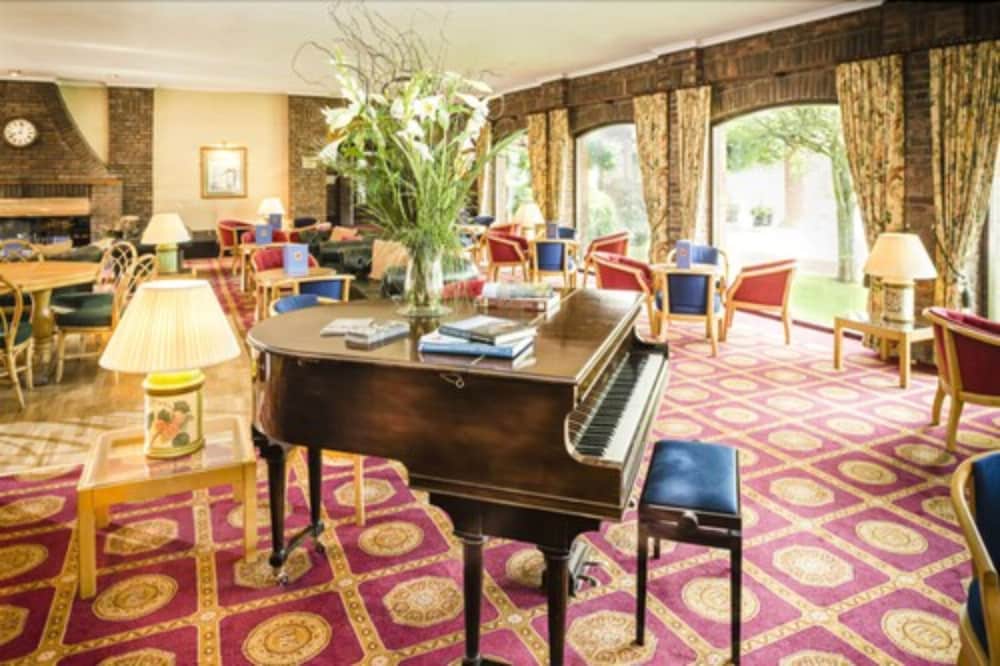 Parkway Hotel And Spa 42/55