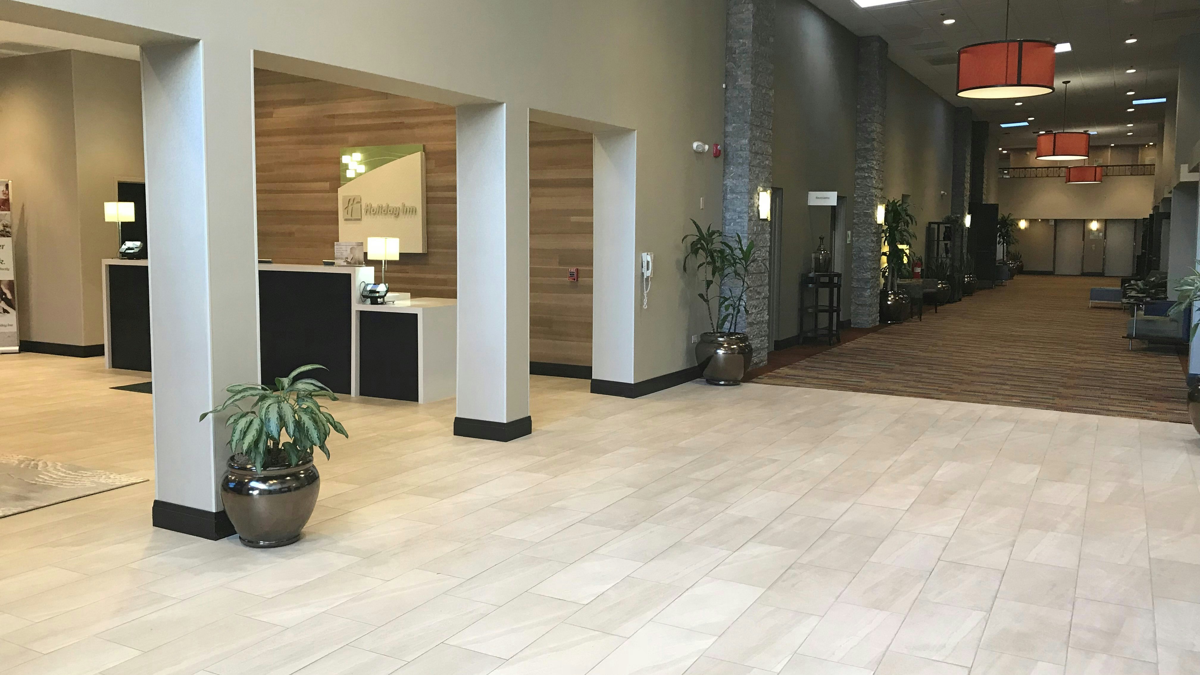 Holiday Inn Hotel & Suites Chicago-Carol Stream(Wheaton) 43/76