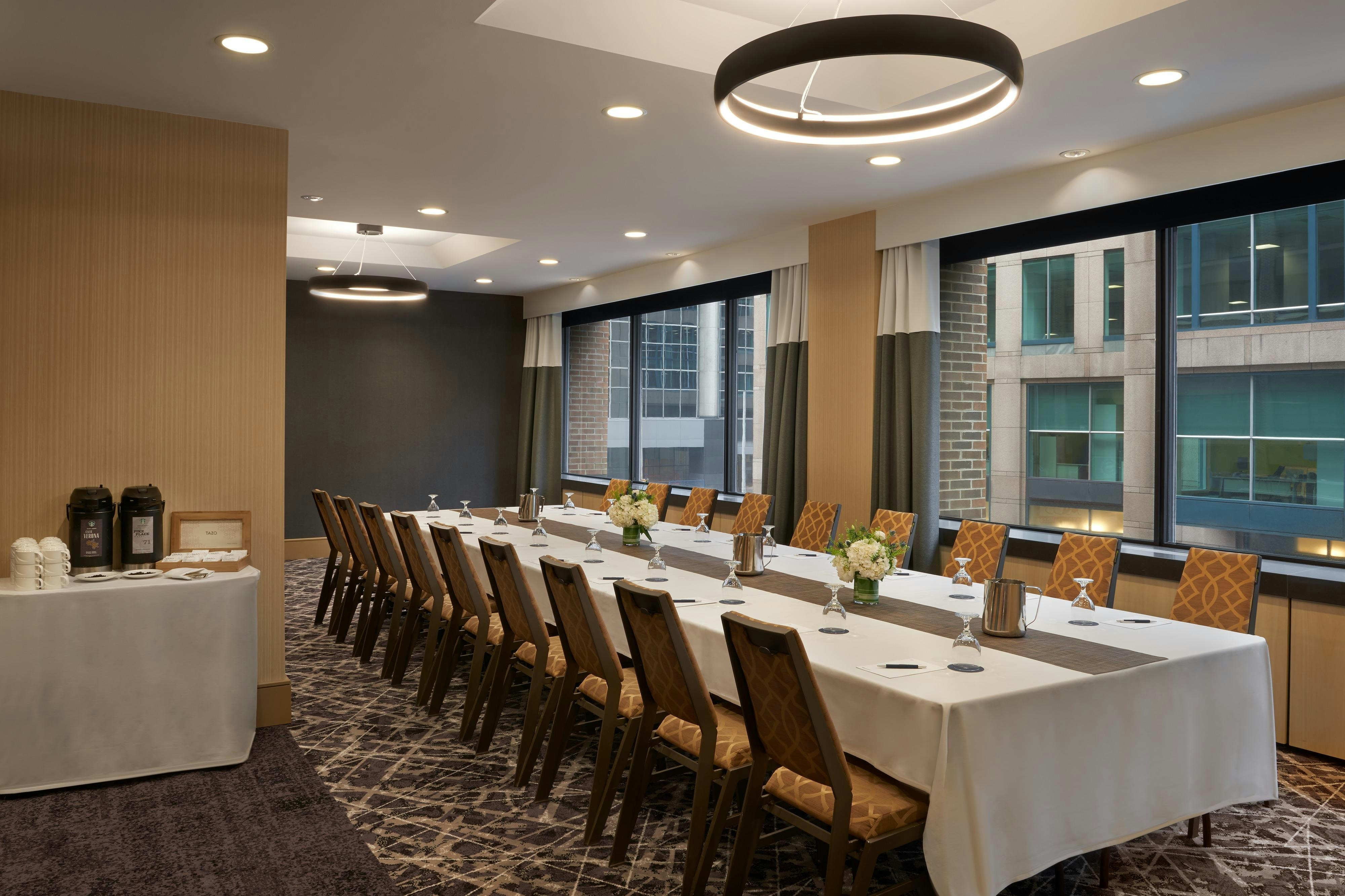 Sheraton Ottawa Hotel 15/17