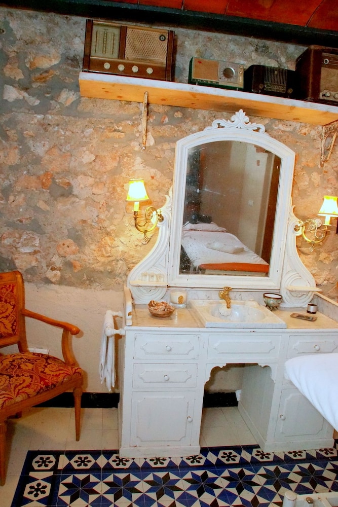 Sitges Royal Rooms 27/50