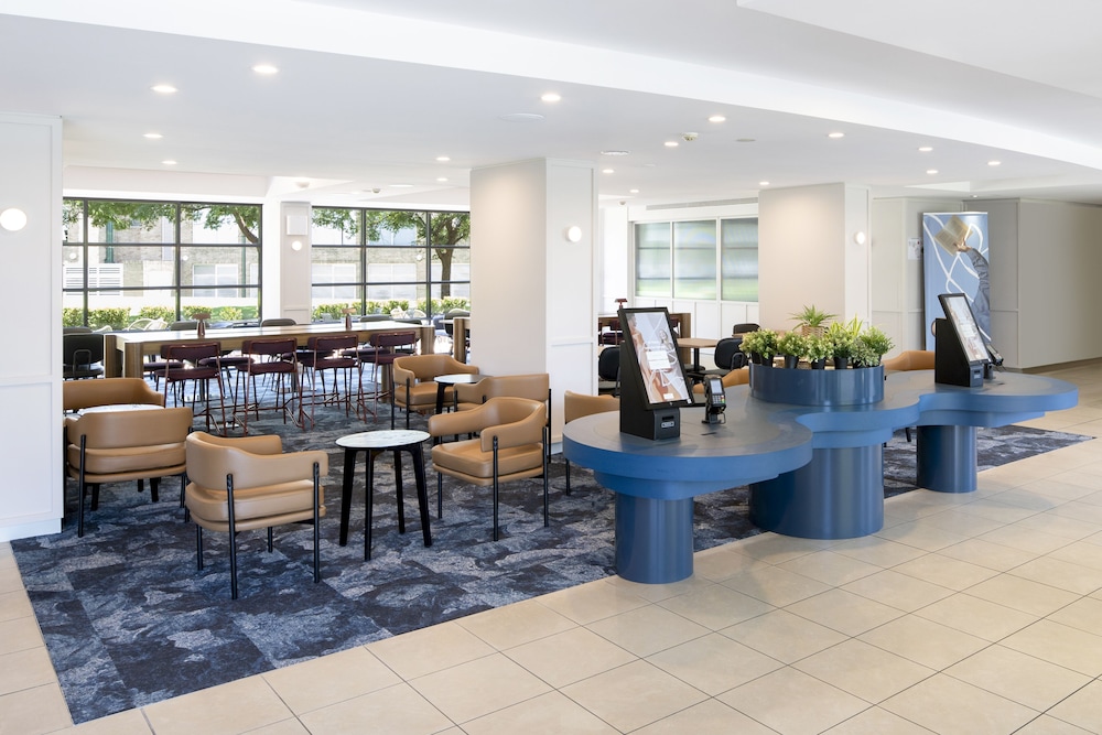 Mercure Sydney Macquarie Park 46/64