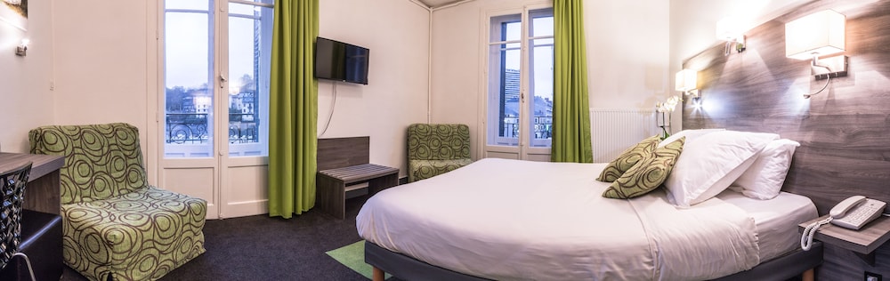 COMFORT HOTEL ACTUEL CHAMBERY CENTRE 32/71