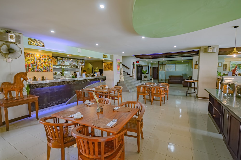 The Grand Santhi Hotel 55/69