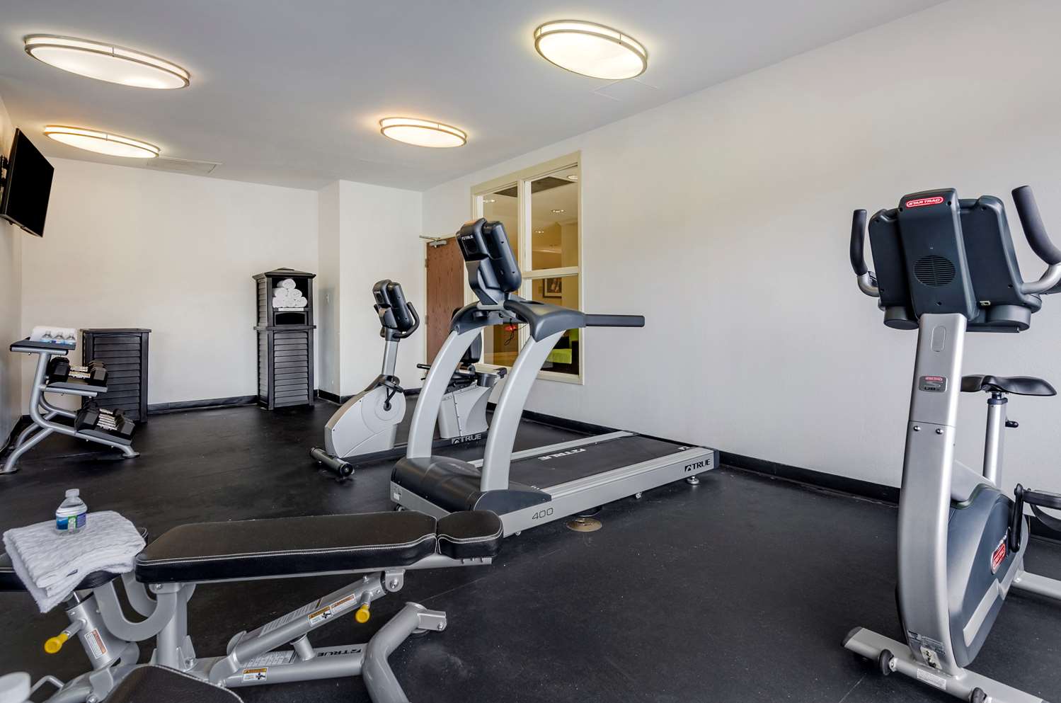 Charleston Tower Hotel 18/29