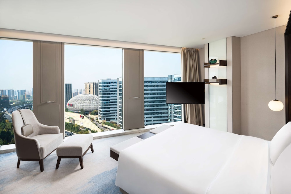 Radisson Blu Hangzhou Xintiandi 9/42