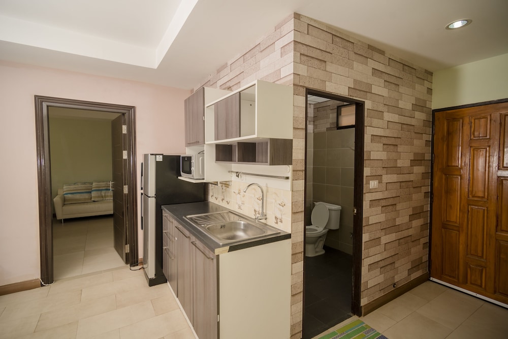 Banlanna Hotel Lampang (ex. Banlanna Serviced Apartment) 32/44