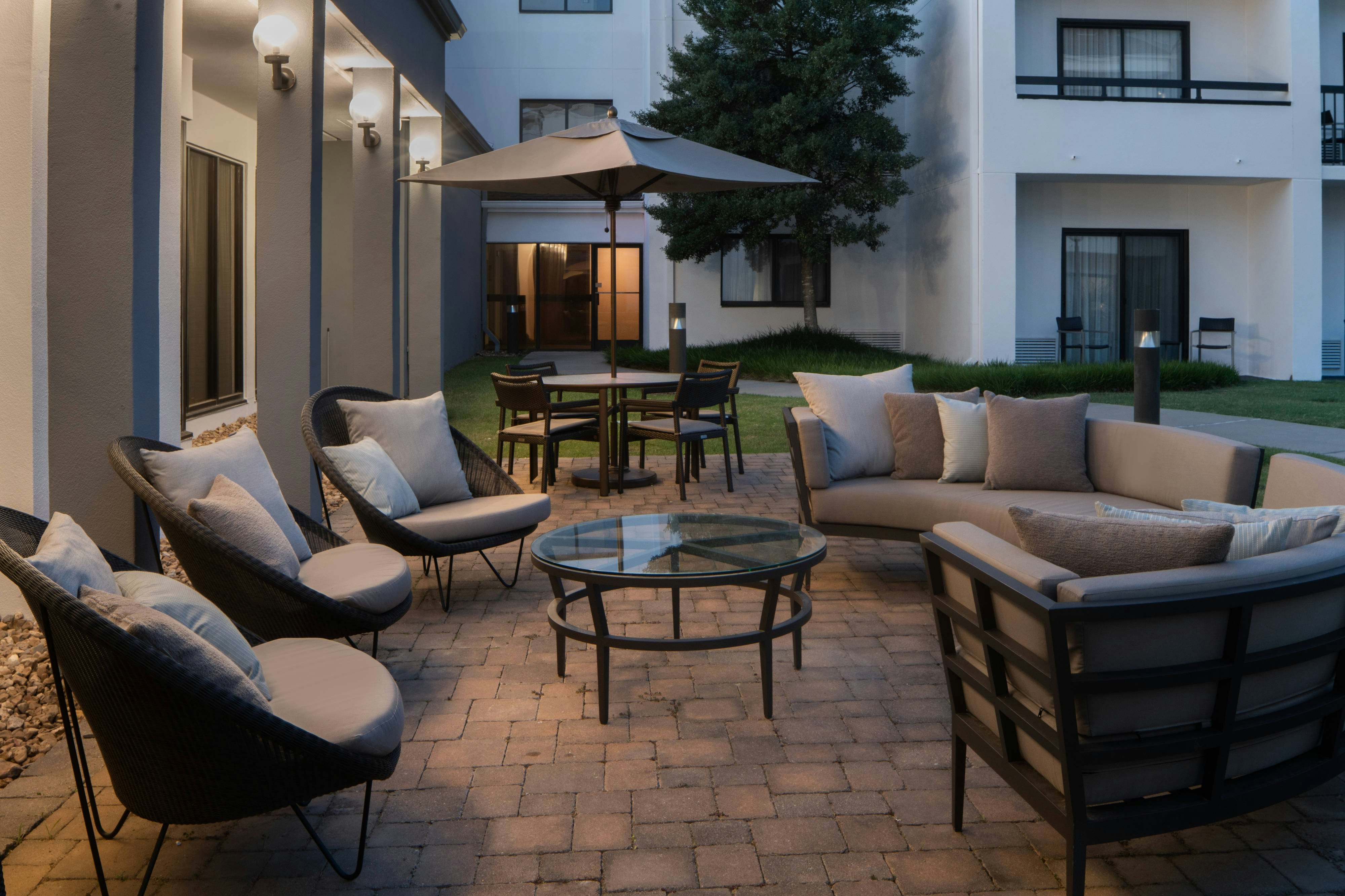 Courtyard Memphis East Park Avenue 6/13