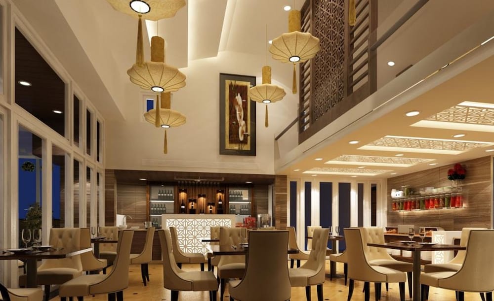 Athena Boutique Hotel 50/61