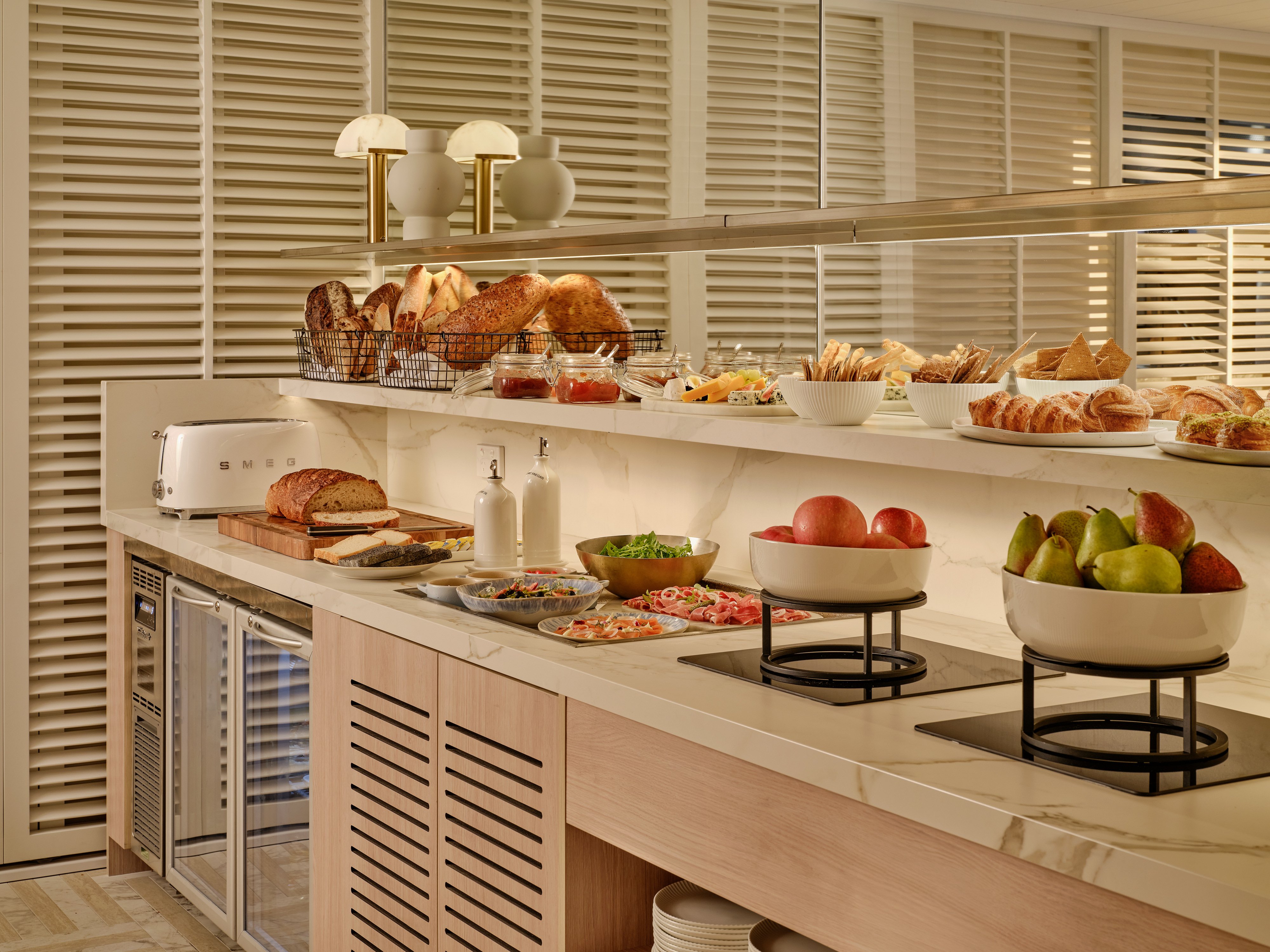 InterContinental Sydney Coogee Beach by IHG 63/80