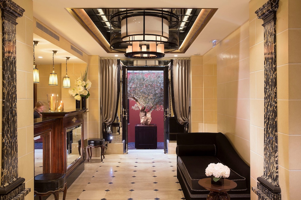 Le Belmont Paris 12/48