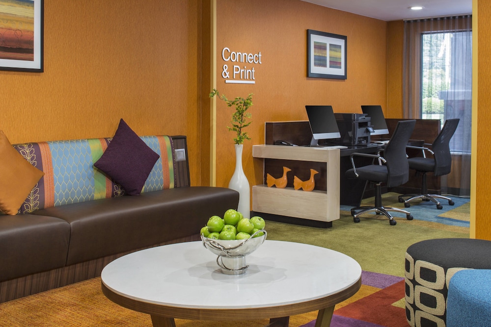 Fairfield Inn & Suites Bridgewater Branchburg/Somerville 10/14