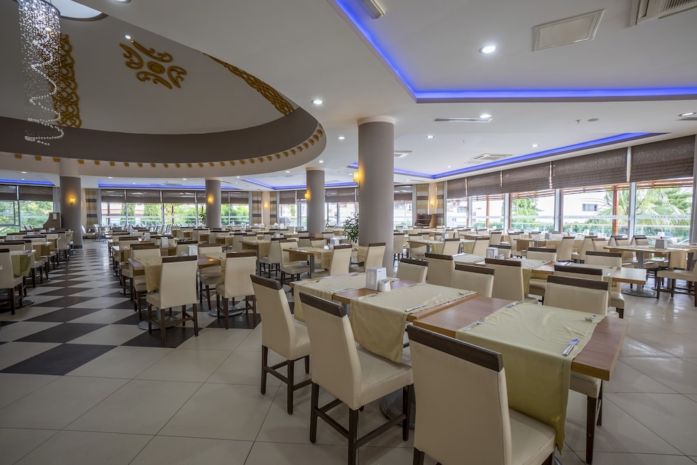 Cenger Beach Resort & Spa 37/50