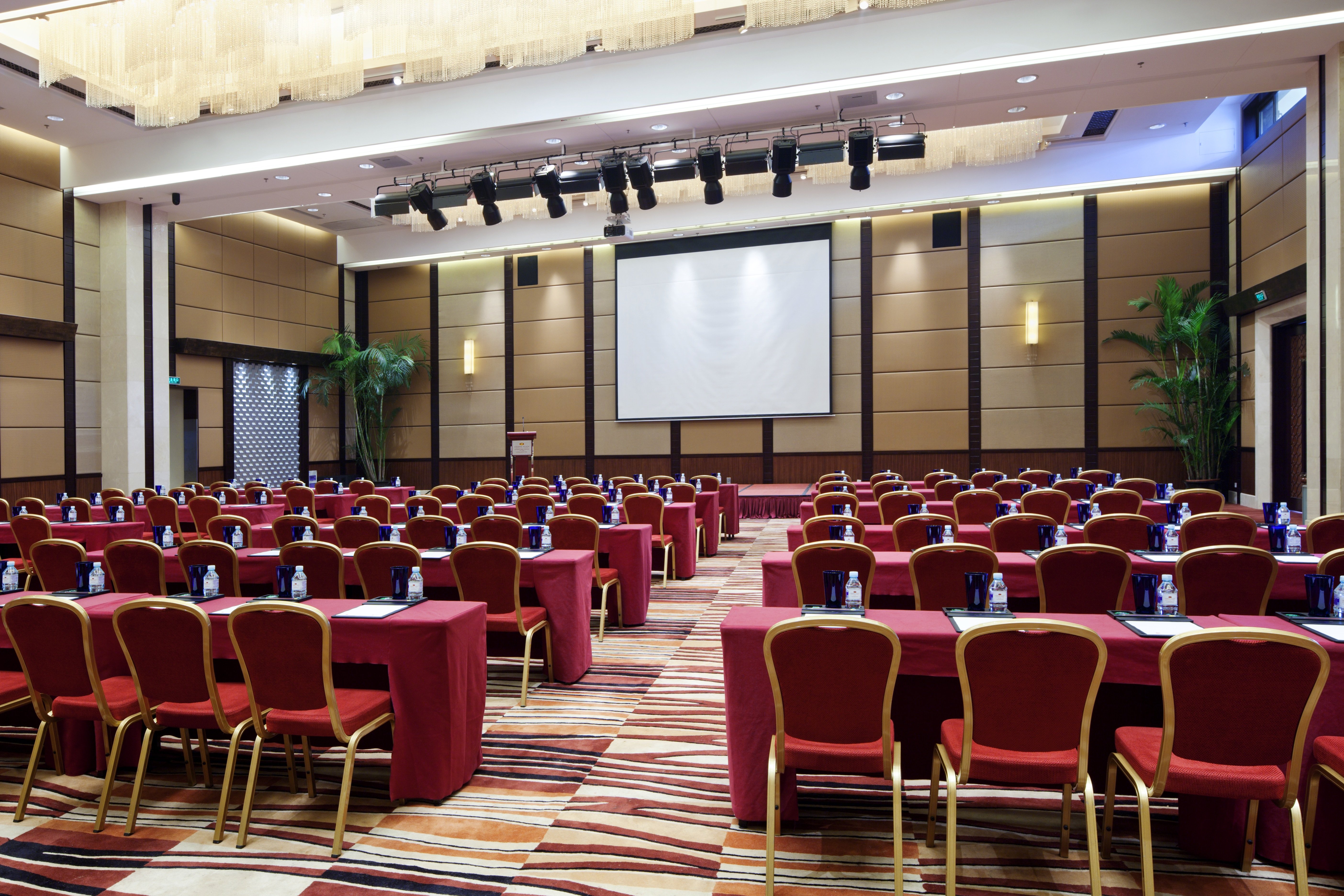 Crowne Plaza Beijing International Airport 69/79