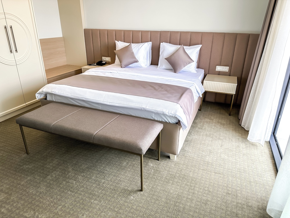Hotel Pima Budva 24/52