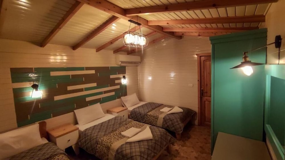 Shams Hotel &amp; Dive Centre 15/34