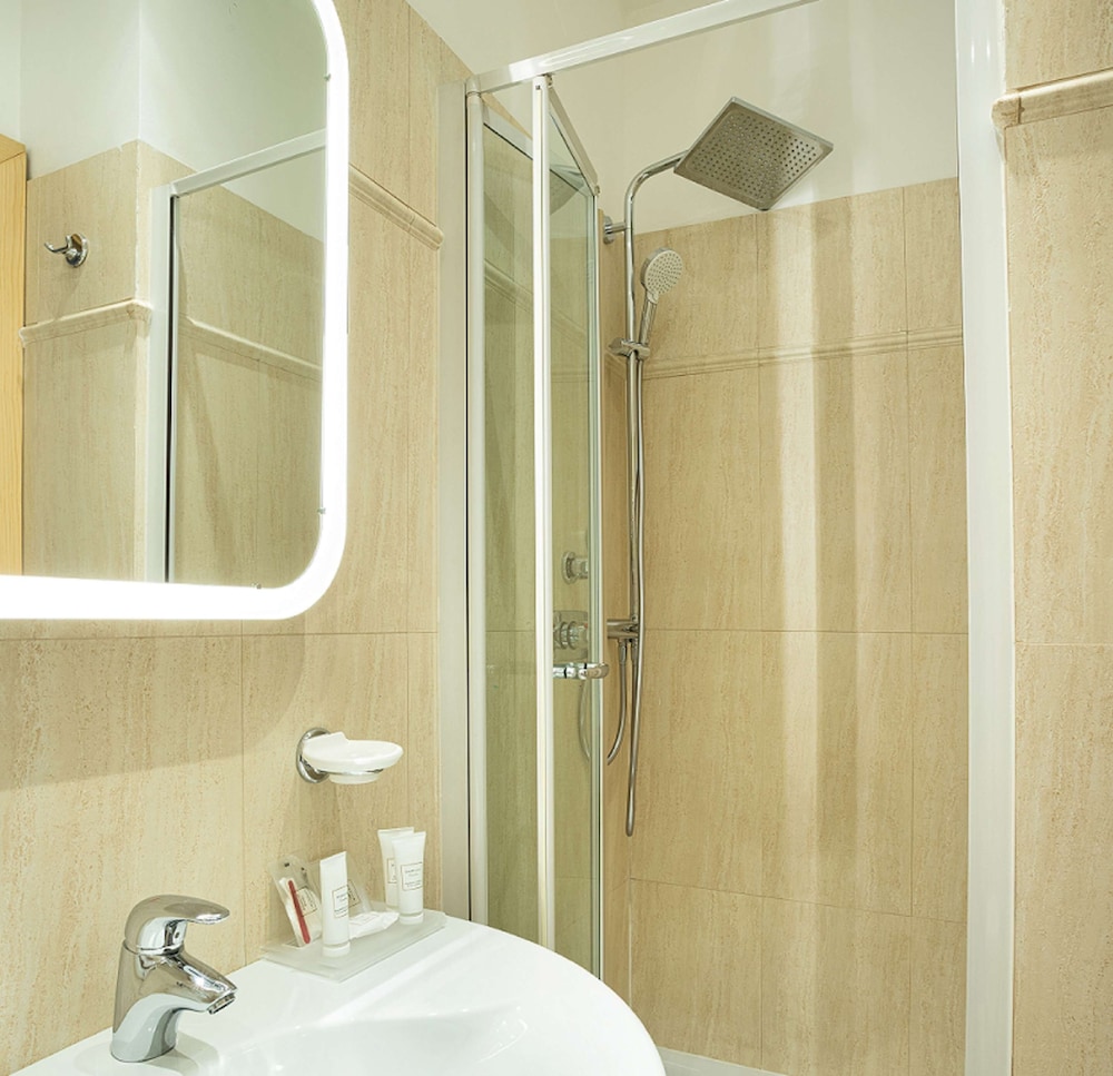 Best Western Plus Executive Hotel And Suites 10/54