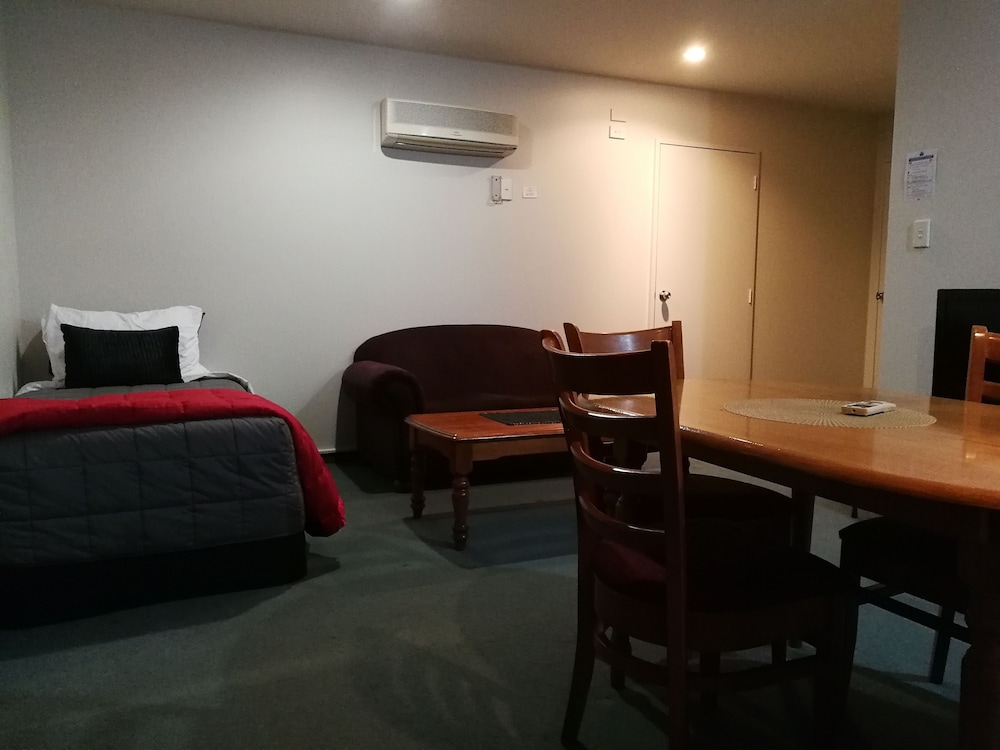 Ascot Oamaru Motel 48/72