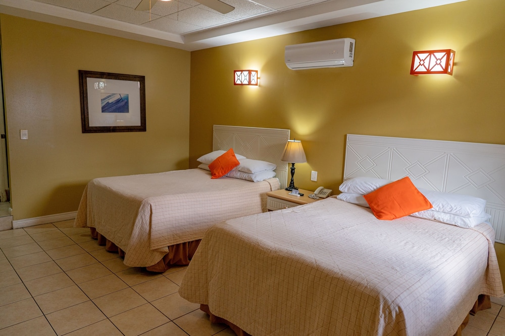 Hotel Casona Del Lago 29/69