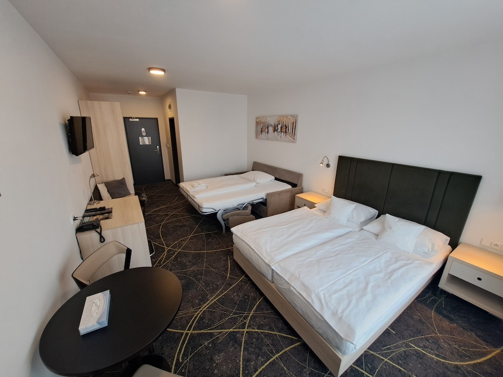 Hotel Valcha 18/48